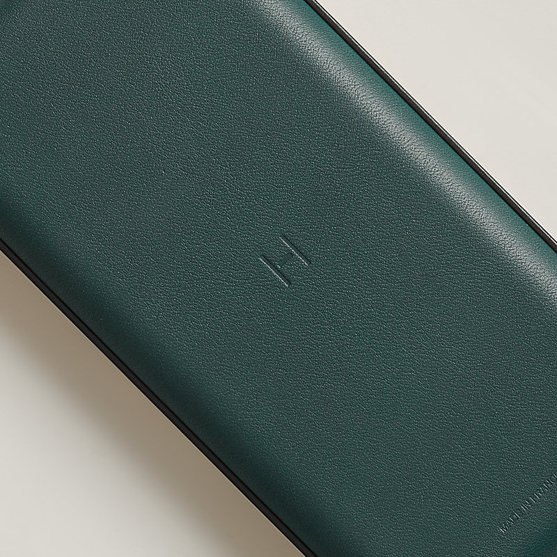 HERMES エルメス モバイルバッテリー グリーン ヴォルトH iPhone HERMES エルメス モバイルバッテリー グリーン ヴォルトH iPhone